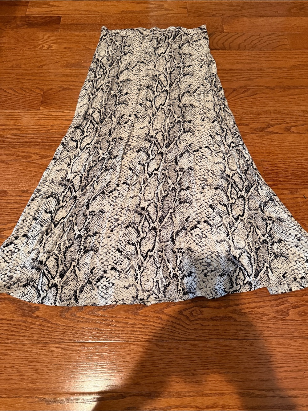 Reformation skirt